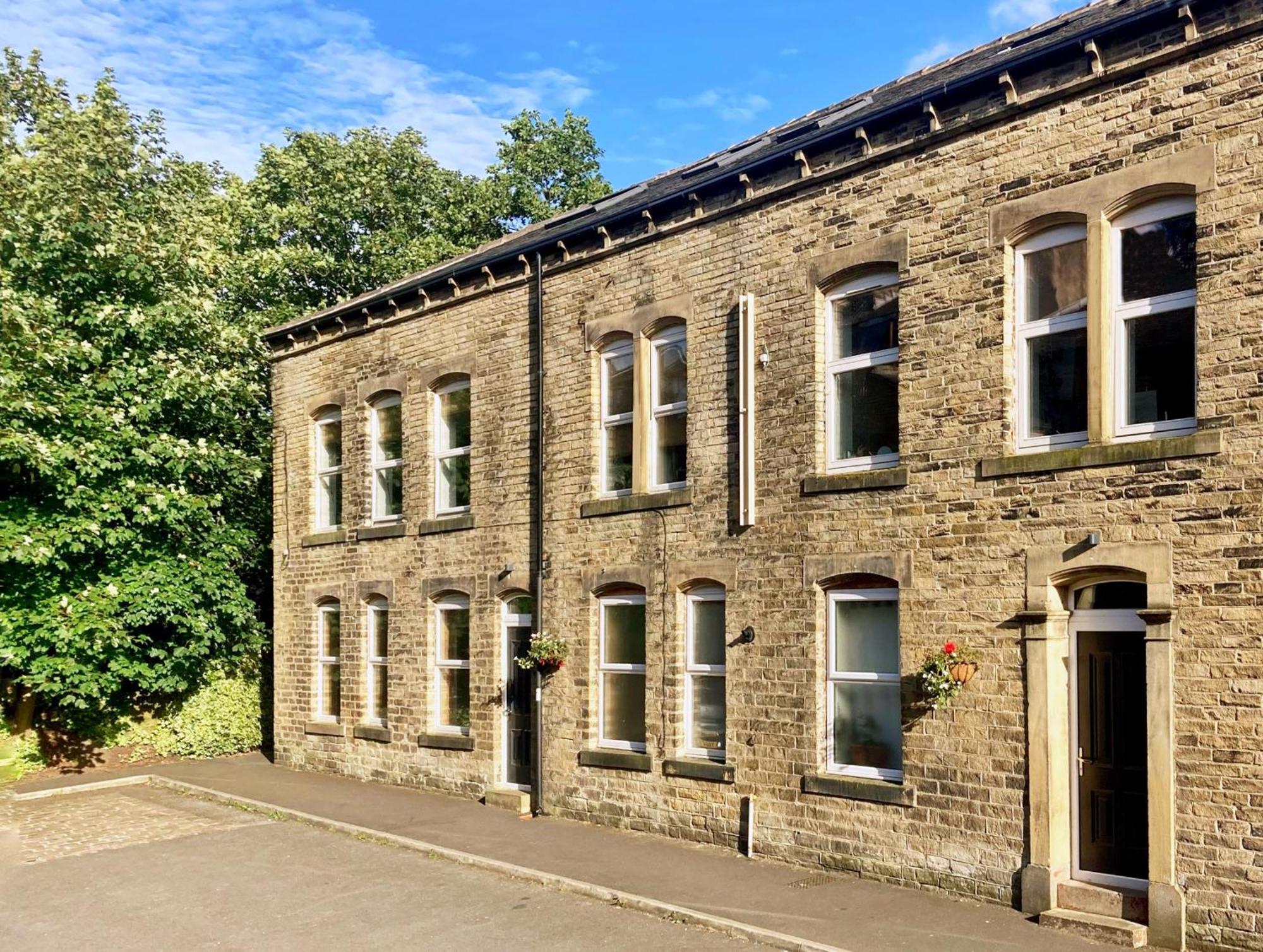 The Old Riverside School House Hebden Bridge Exterior photo